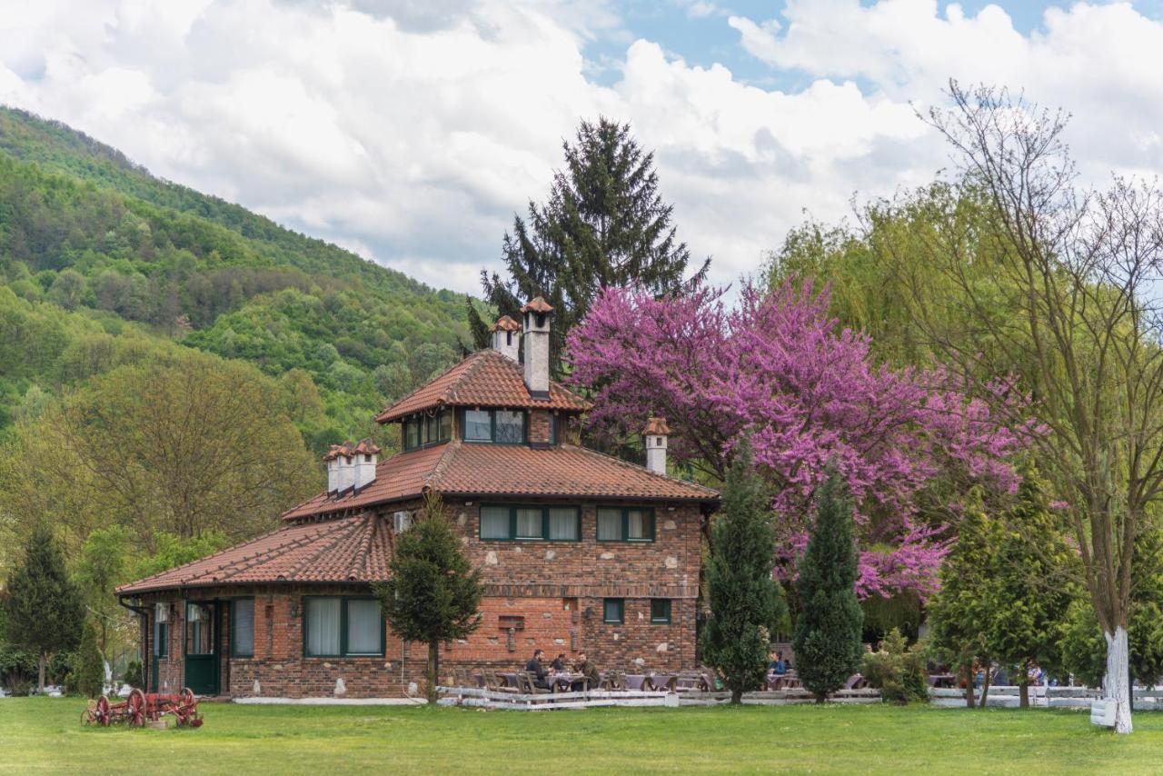 B&B Etno Village Suncana Reka Banja Koviljača Buitenkant foto
