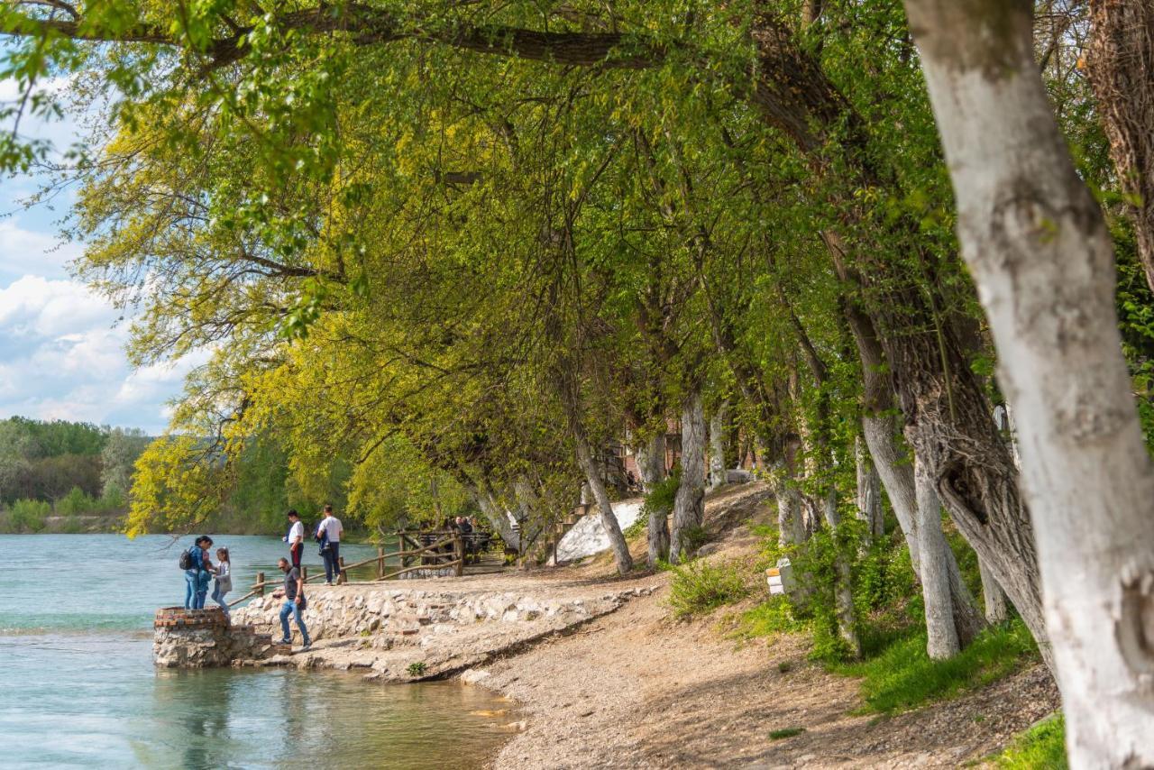 B&B Etno Village Suncana Reka Banja Koviljača Buitenkant foto