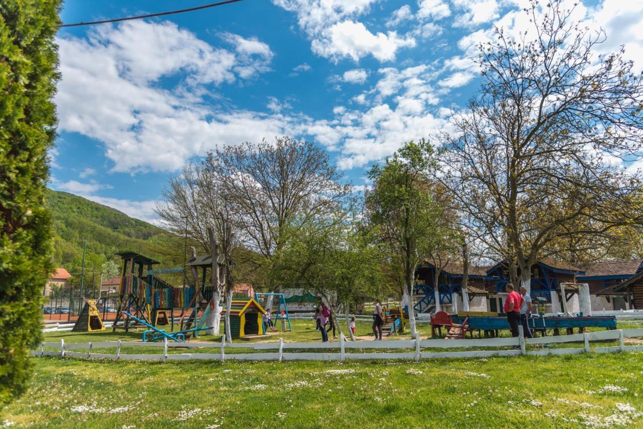 B&B Etno Village Suncana Reka Banja Koviljača Buitenkant foto