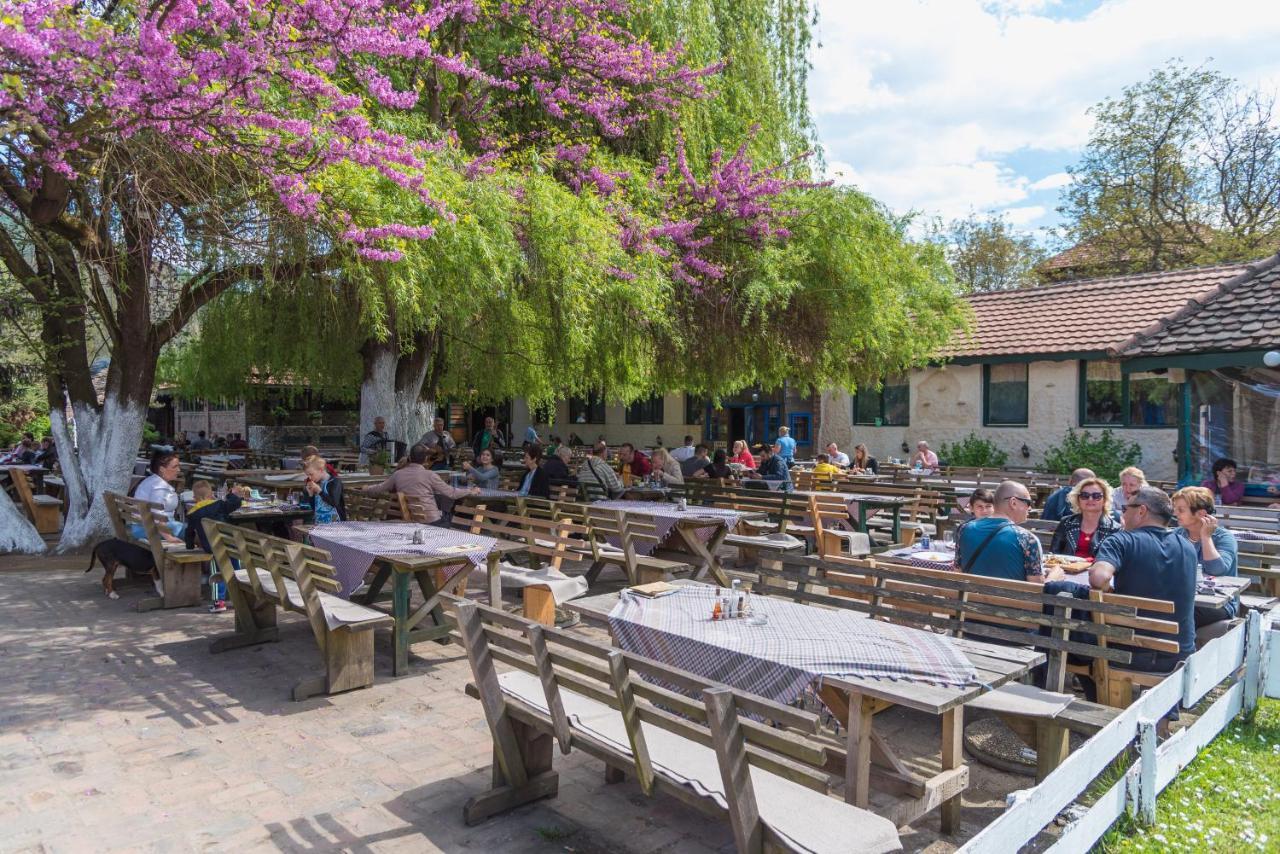 B&B Etno Village Suncana Reka Banja Koviljača Buitenkant foto
