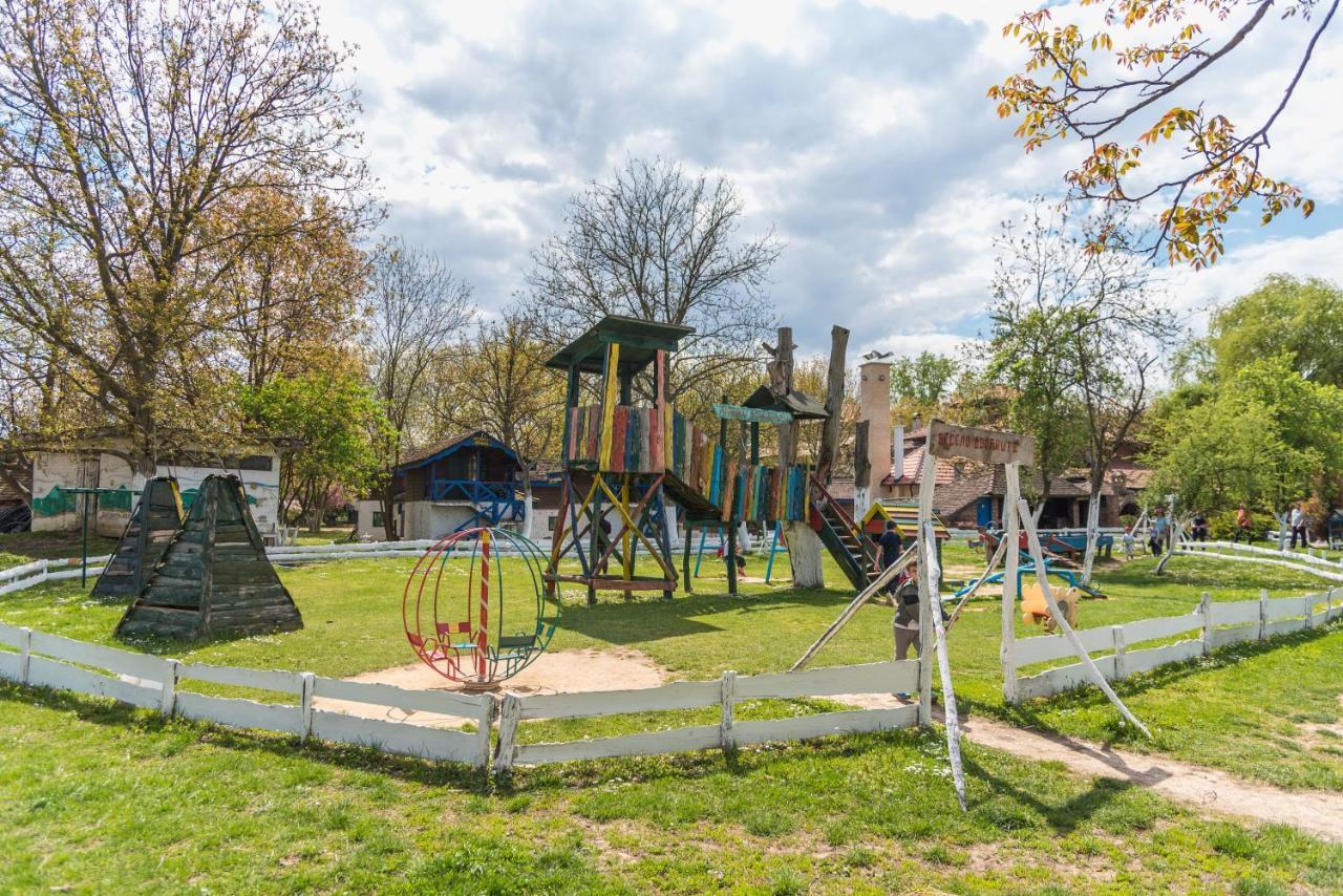 B&B Etno Village Suncana Reka Banja Koviljača Buitenkant foto
