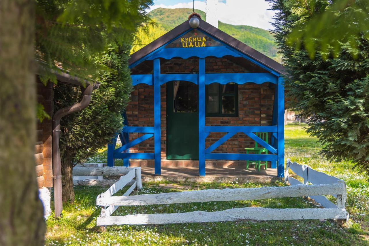 B&B Etno Village Suncana Reka Banja Koviljača Buitenkant foto